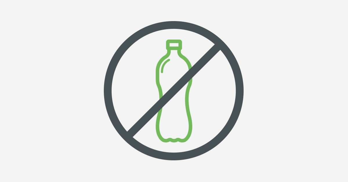 Six produits de plastique à usage unique interdits au Canada à compter de  2023
